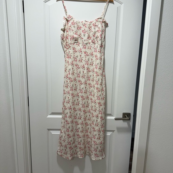 Chic Floral Midi Dress with Spaghetti Straps - Picture 1 of 3